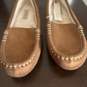 Woman shoes sprit size 7.5 new without box